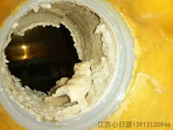 太阳能热水器内壁管道水垢